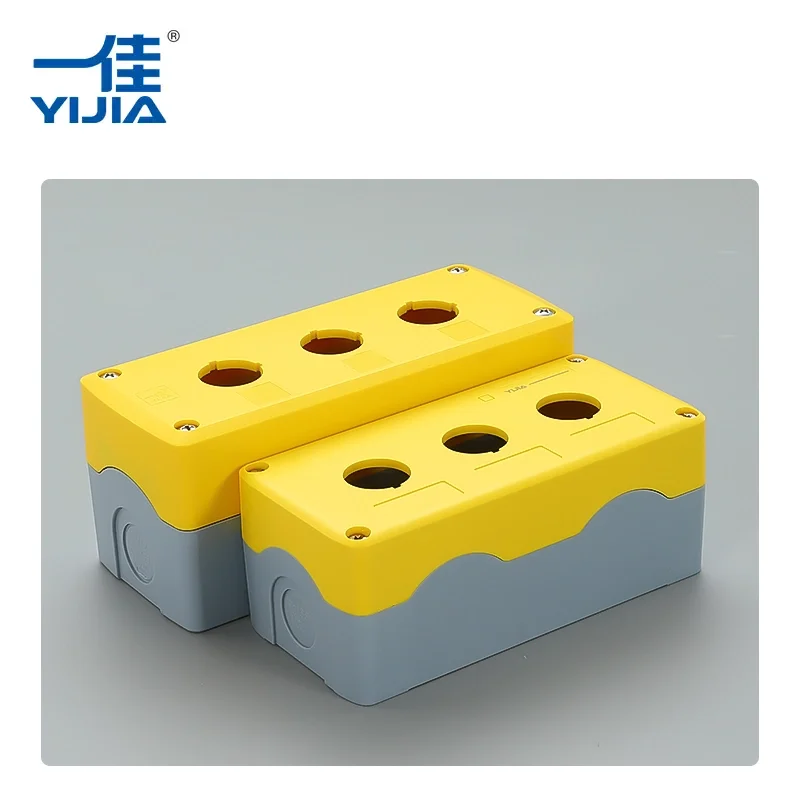 Plastik Düğme Kutusu